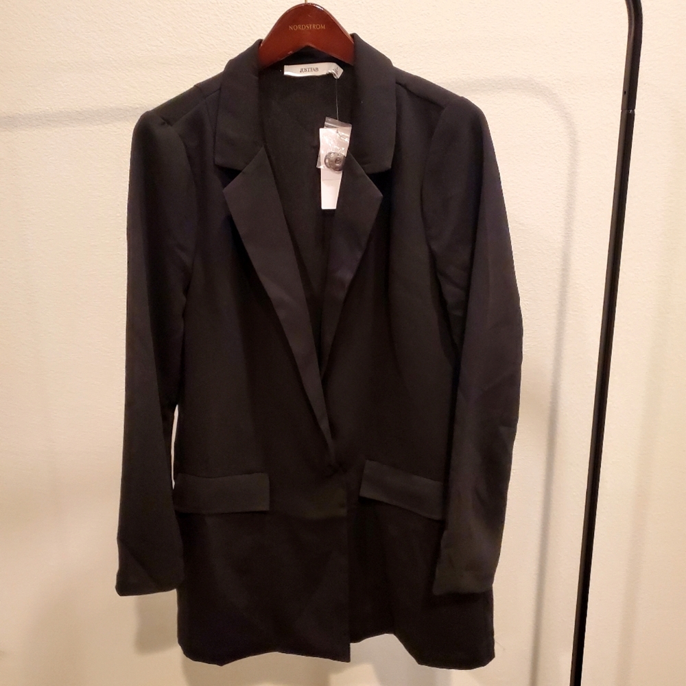 Long blazer🏷NWT